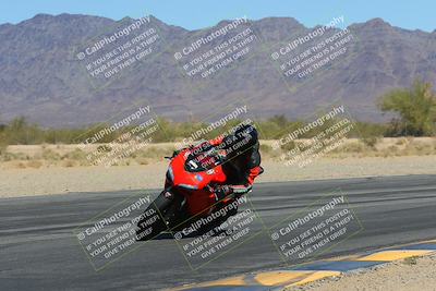 media/Mar-24-2025-Moto Forza (Mon) [[57ce5c5cff]]/2-Intermediate Group/Session 3 (Turn 6 Inside)/